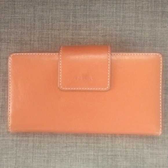 Fossil leather wallet - Picture 1 of 6
